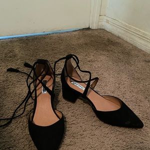 Halogen lace up sandals made for any stylish occasion!